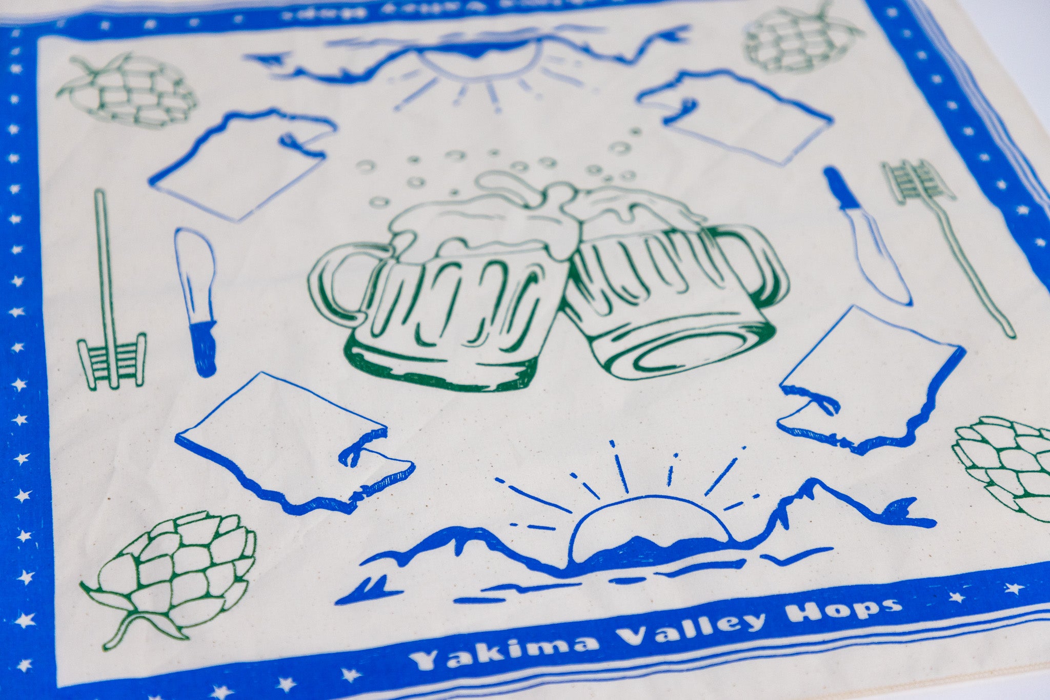 YVH Harvest Bandana 2025 – Yakima Valley Hops